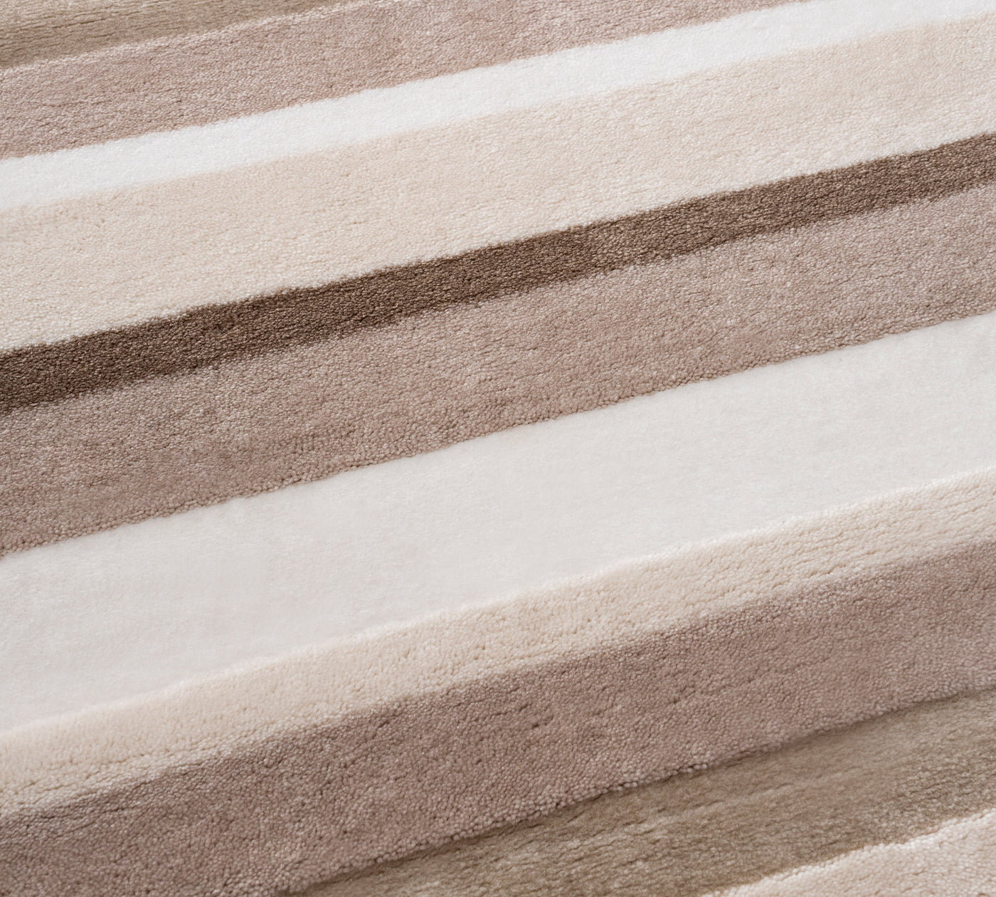 Young Medium Halı (120x180 cm)